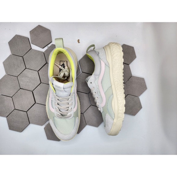 Vans Ultrarange Neo Vr3 Light Yellow Green Mint Pink Size US 8 Men New - Picture 8 of 11